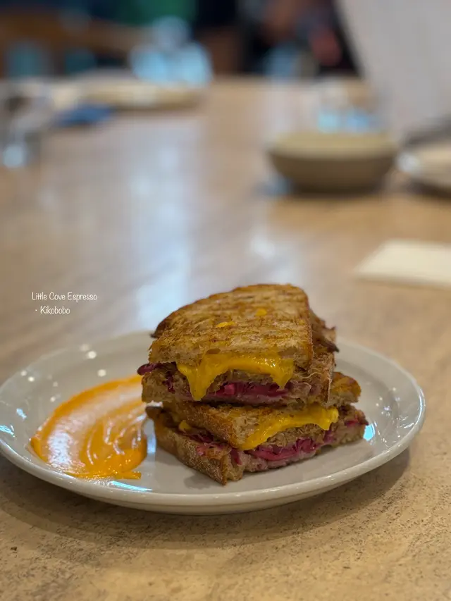 Pulled  Pork  Toastie