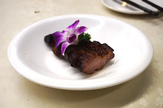 極黑豬叉燒