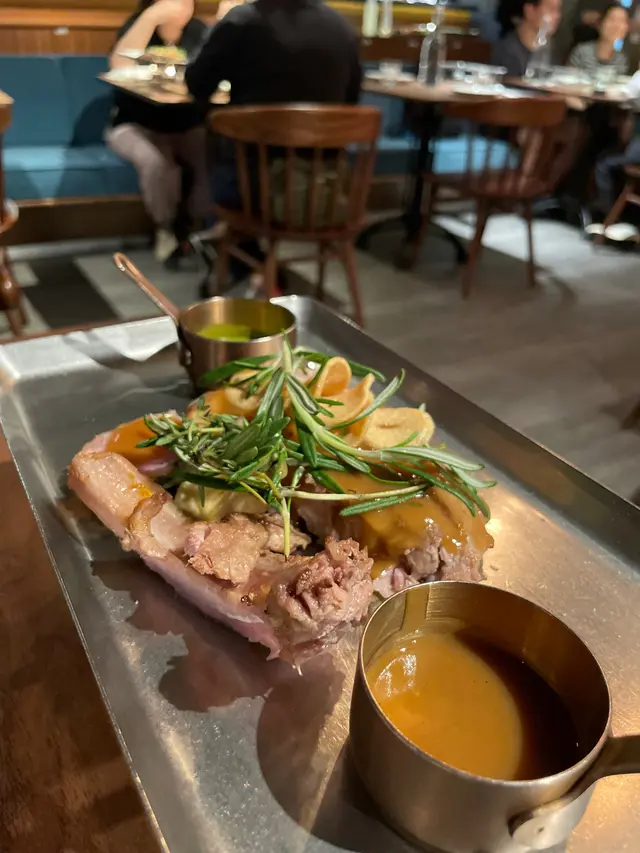 慢煮伊比利豬鞍(10oz)