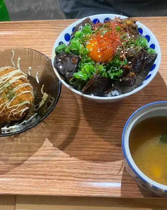 日式照燒汁牛舌丼飯
