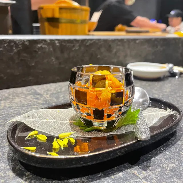 三文魚籽海膽杯