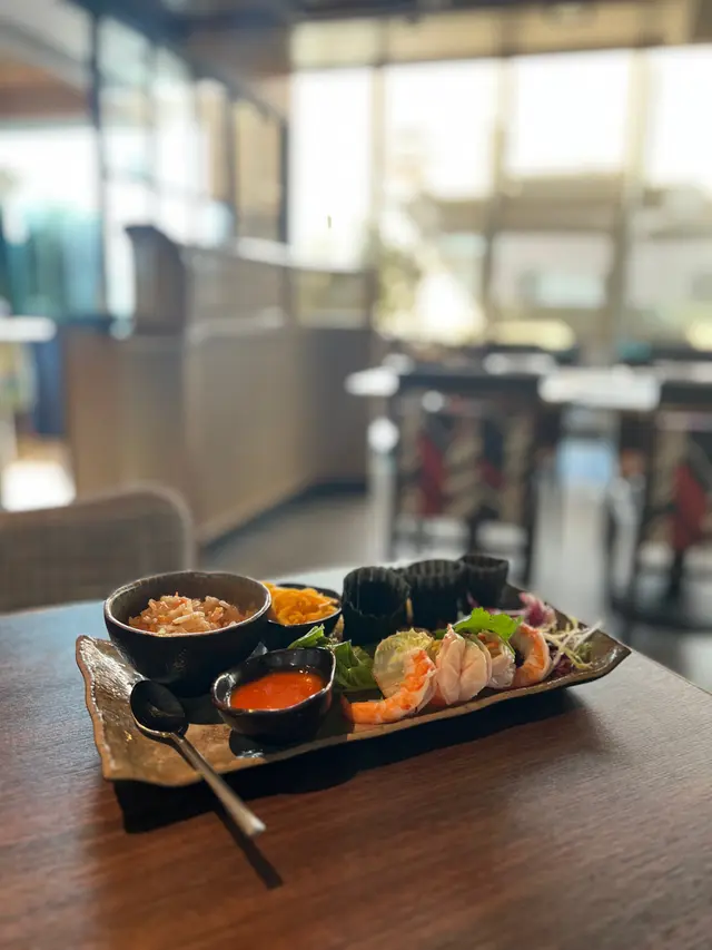 娘惹黑炭小金杯