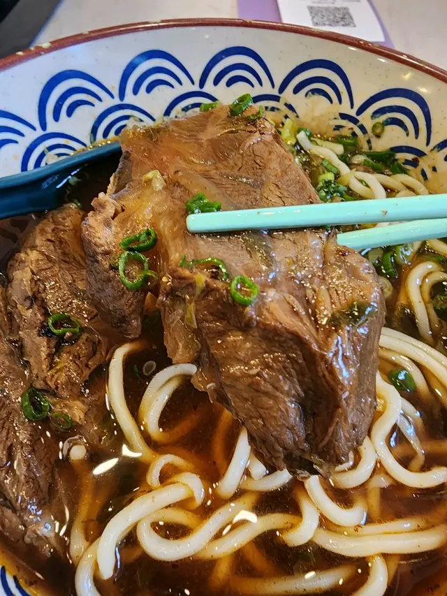 #foodie #香港美食 #牛肉麵 #旺角美食 