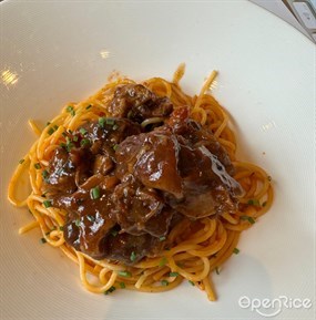Stewed Oxtail in Red Wine with&#160; Spaghetti&#160;  - 沙田的意廊