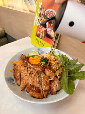 顺化香茅猪扒捞檬