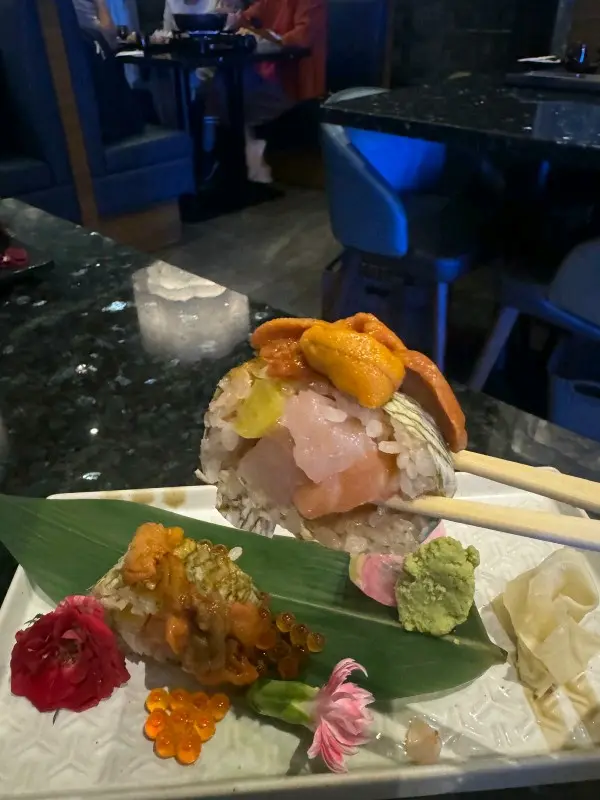 雲丹仲買人魚生卷