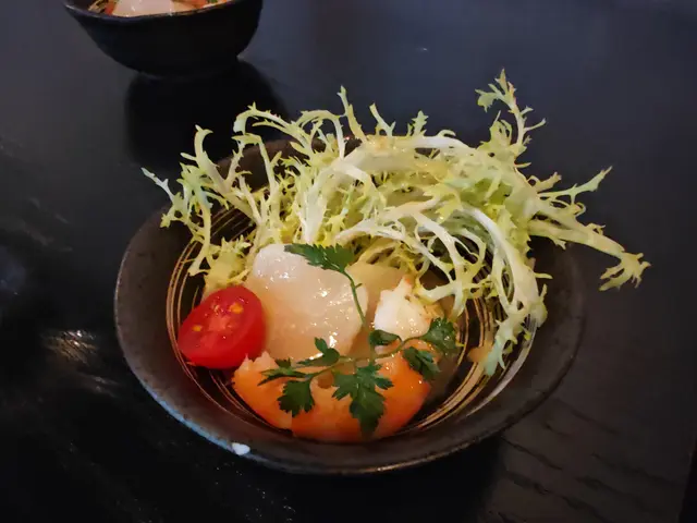 日本麵豉帶子薄片配鮮蝦肉