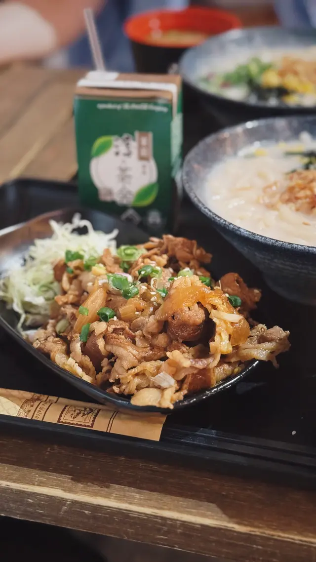 和風特勝牛烏冬定食