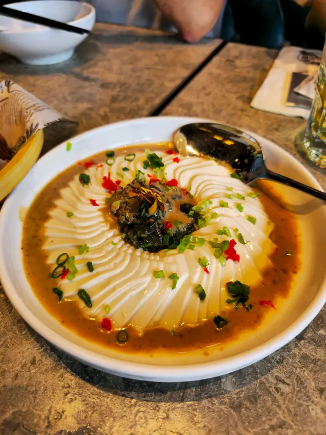 皮蛋豆腐