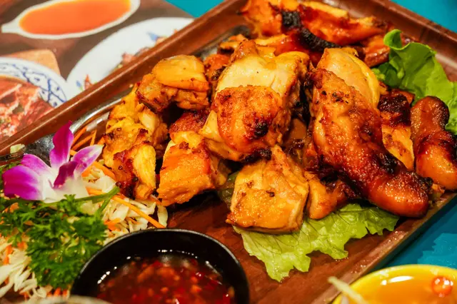 泰式香燒雞 (半隻)