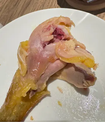 烤风干黄油鸡配自家制葱油酱