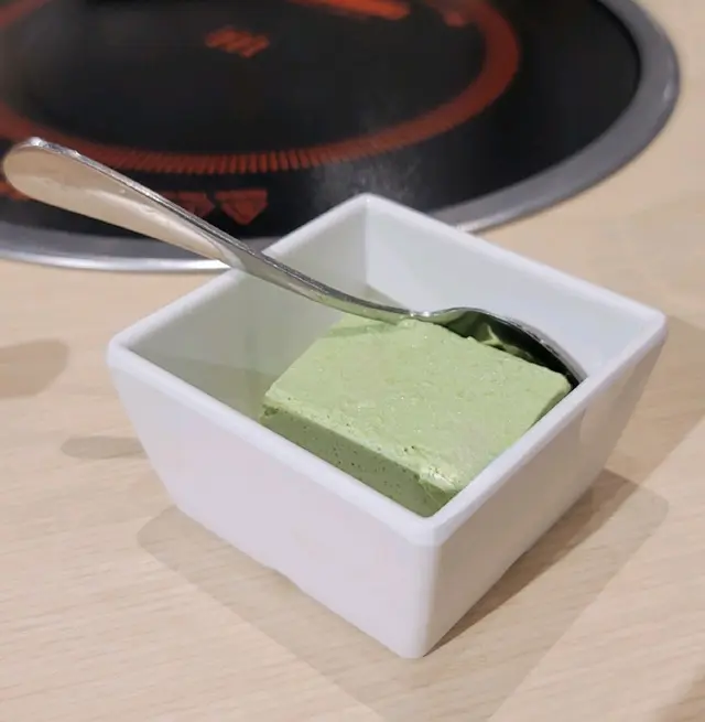 自家製綠茶蛋糕