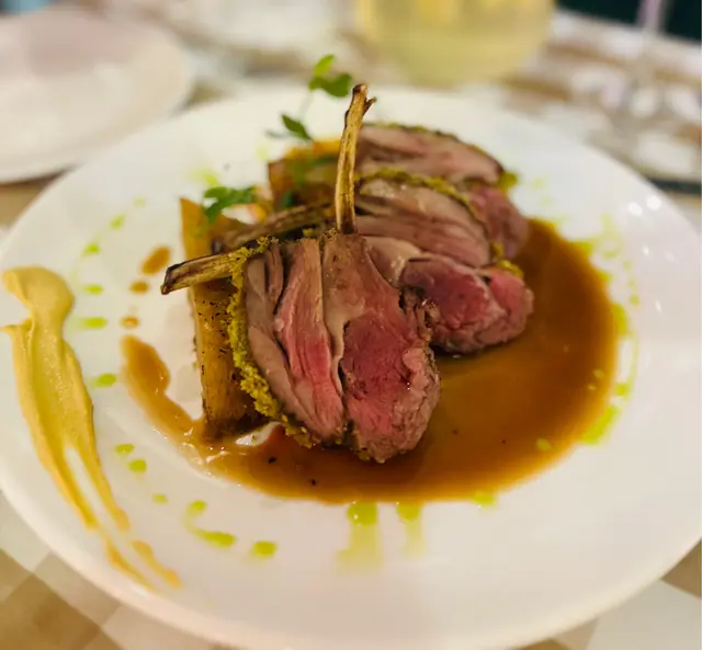 法式芥末香草燒羊架配法式薯絲餅