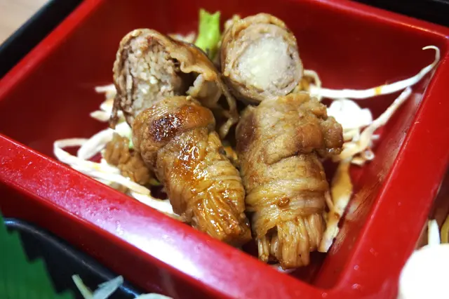 汁燒金菇牛肉卷
