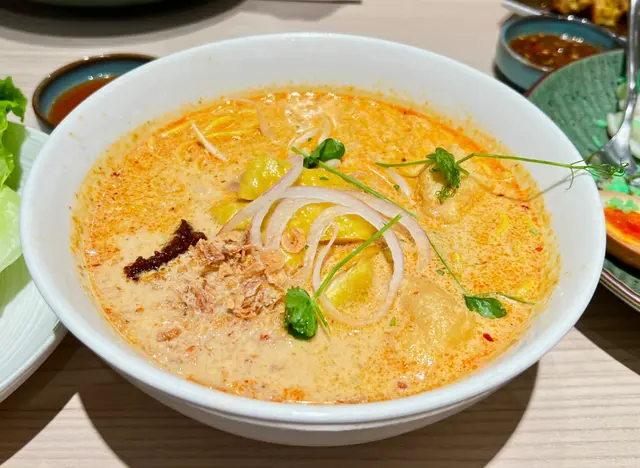 無骨海南雞喇沙摻摻