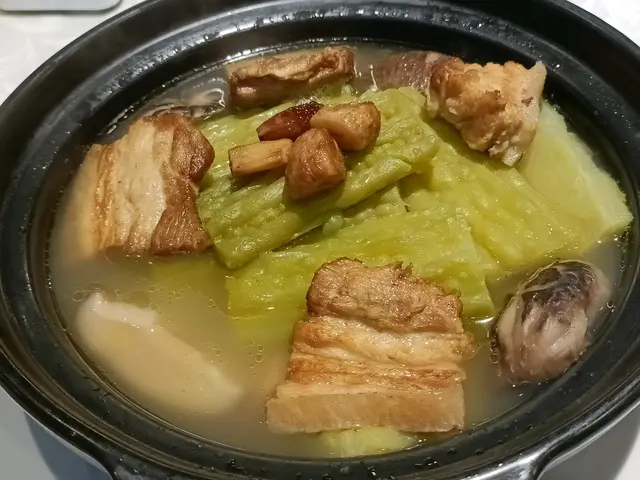 肚肉苦瓜煲