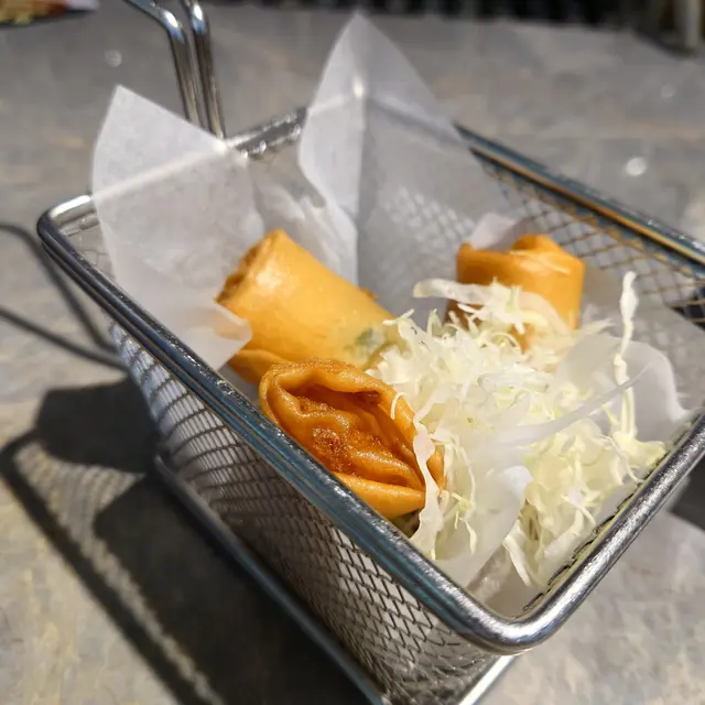 牛油果蝦春卷 - Deep-fried Shrimp Roll with Avocado