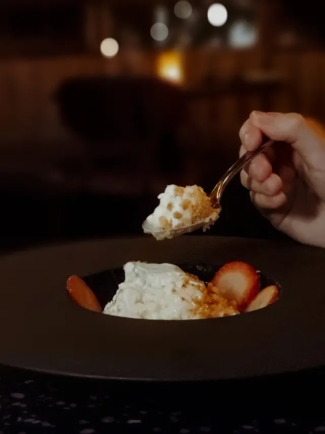 Gelato Alla Panna acid Vaniglia e fragole