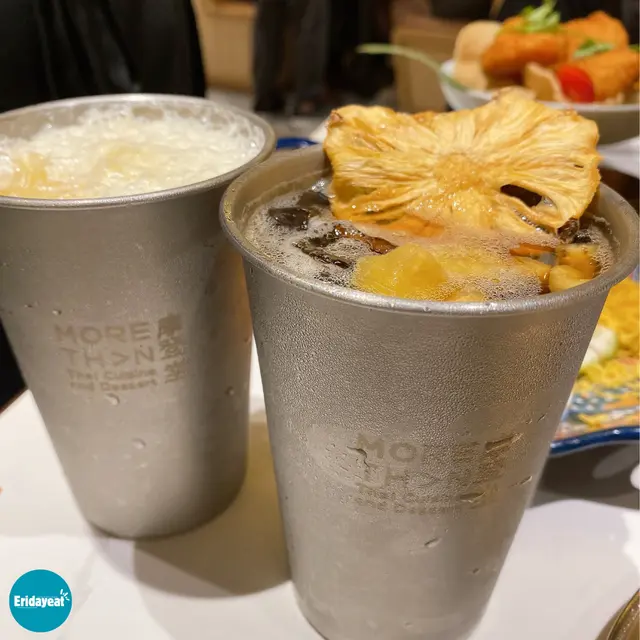 生椰楊枝金露，菠蘿冰美式咖啡