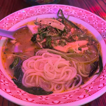 手撕雞米線