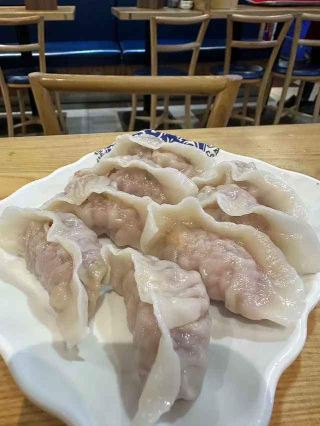 Dumpling with black fungus with pork