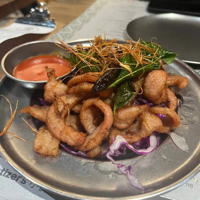 炸魚露漬豬頸肉