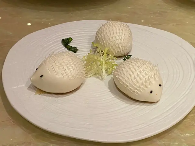 8餐廳脆香叉燒包(脆)