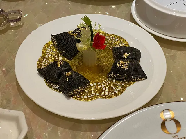 香芒沙律蝴蝶酥