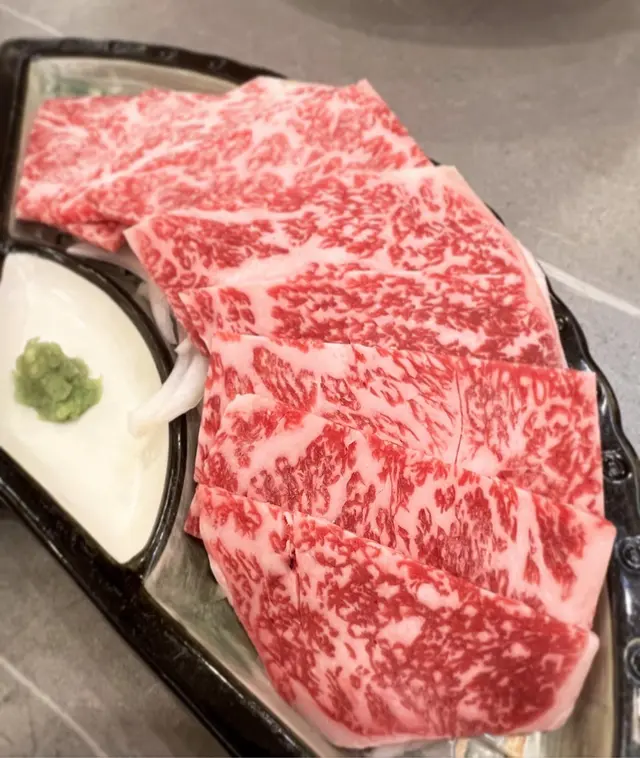 日本A5黑毛和牛刺身烏冬