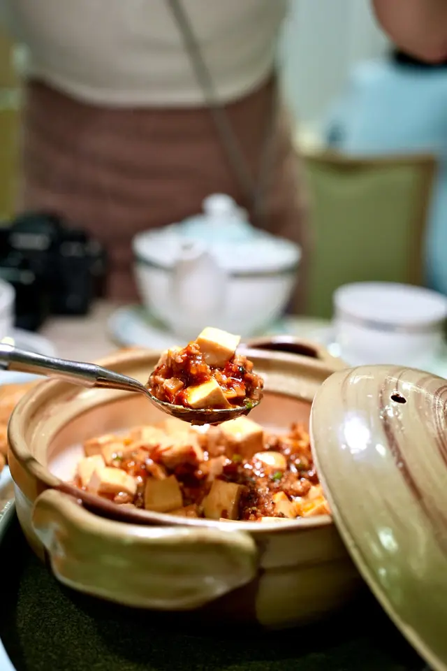 麻婆豆腐拼琵琶豆腐