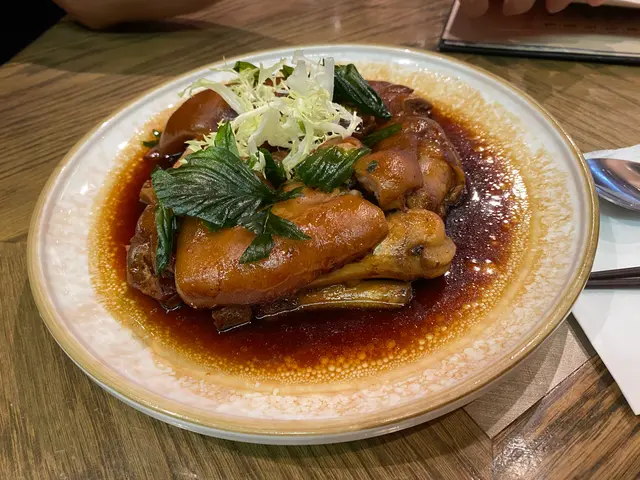 骨膠原豬手