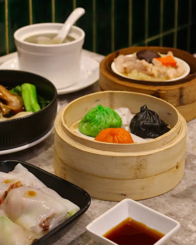 三色小籠包 - 原味, 川辣, 松露