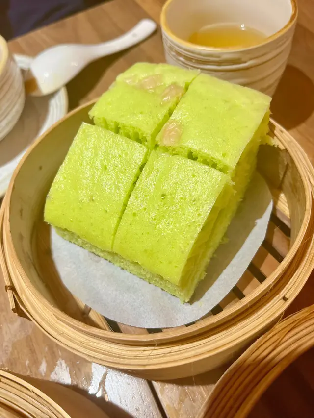 欖仁斑蘭馬拉糕