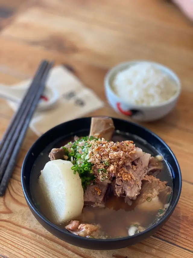 白鬚牛骨湯飯