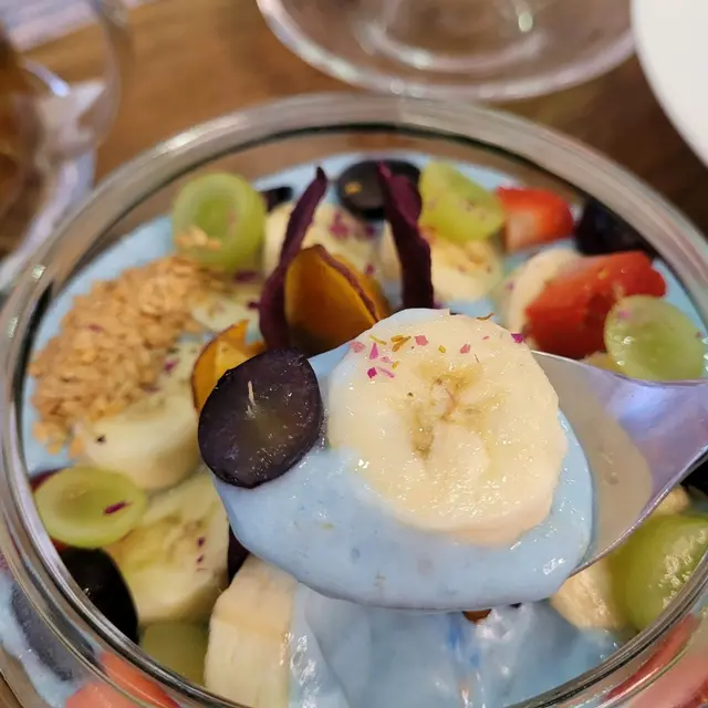 藍色螺旋藻乳酪碗