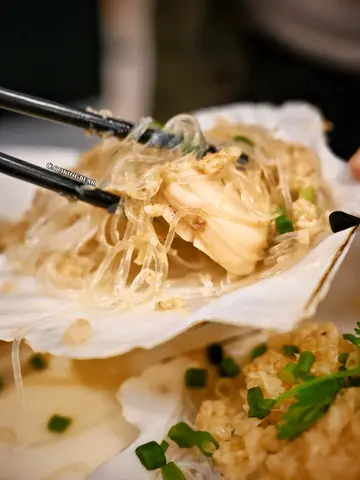蒜蓉粉丝蒸扇贝
