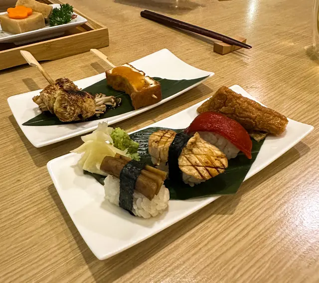 壽司拼盆、燒物拼盆