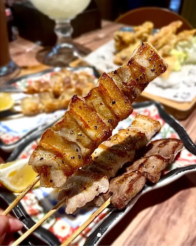 燒黑豚肉五花腩