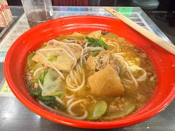 豆卜腩肉米线