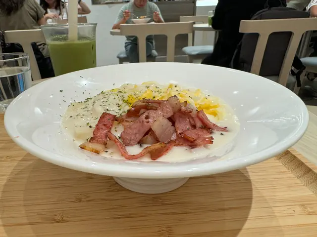 芝士煙肉忌廉烏冬