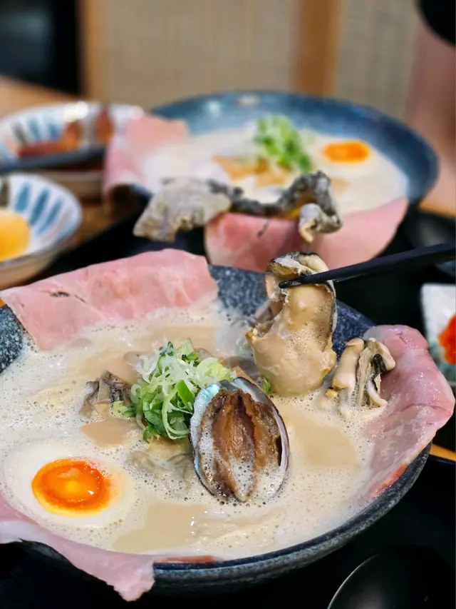 終極之廣島牡蠣濃湯拉麵