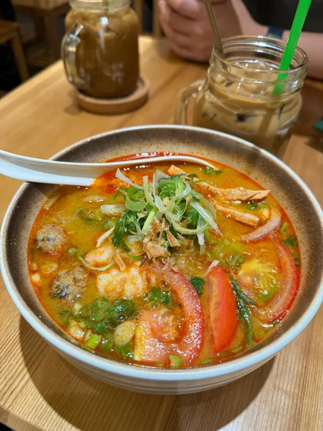 海防蟹膏湯檬粉