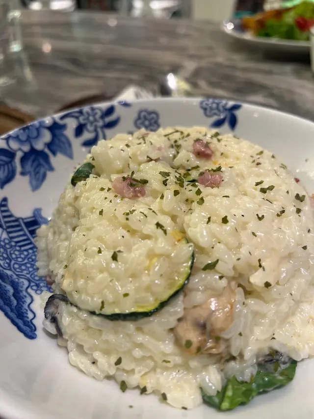 香煎日本蠔 煙肉 白酒忌廉汁 日本米意大利飯