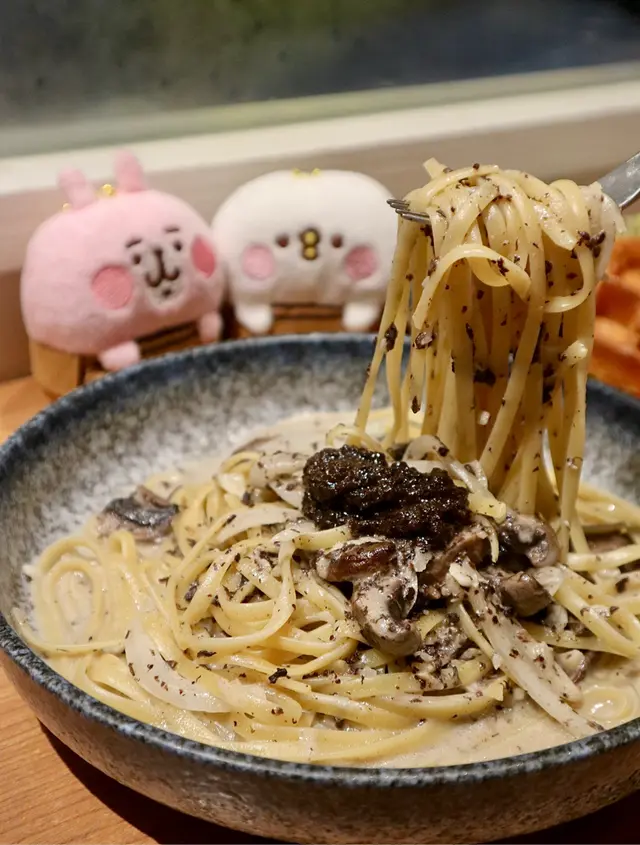 黑松露大啡菇扁意粉