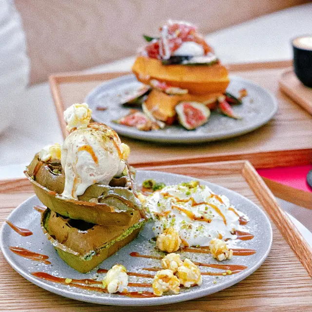 依個新推出嘅窩夫係甜食派同埋抹茶控必嗌!