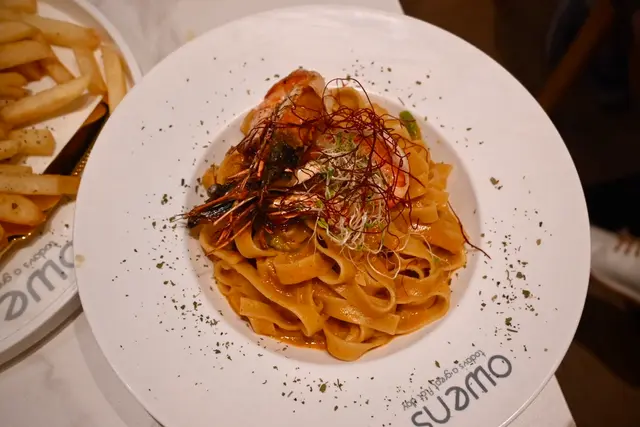 龍蝦汁虎蝦闊條麵