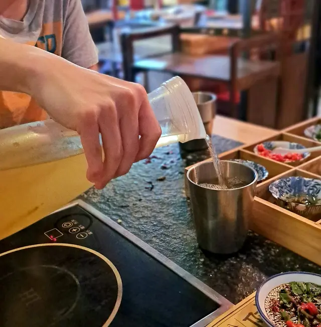 自家製足料竹蔗茅根