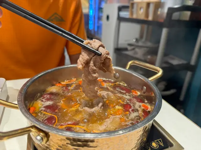 極上牛頸脊