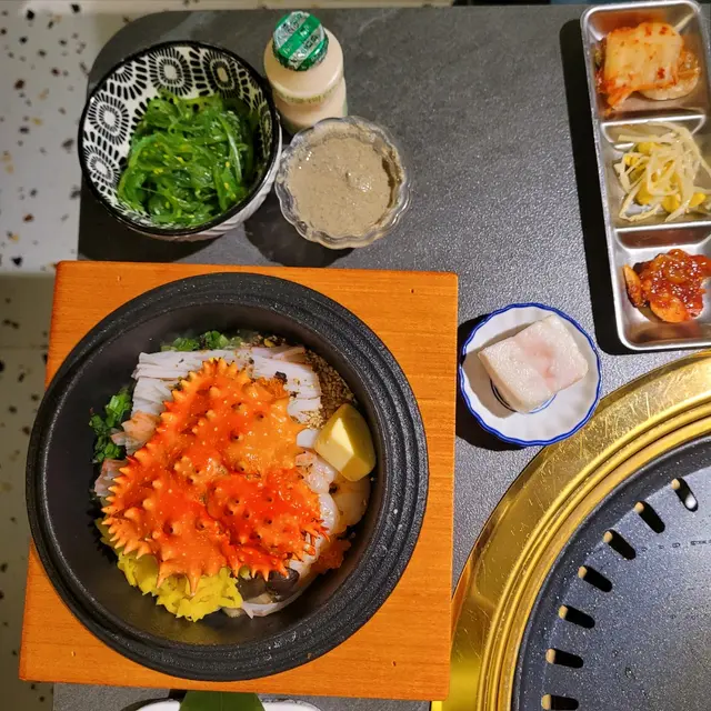 蟹膏蟹肉石鍋飯