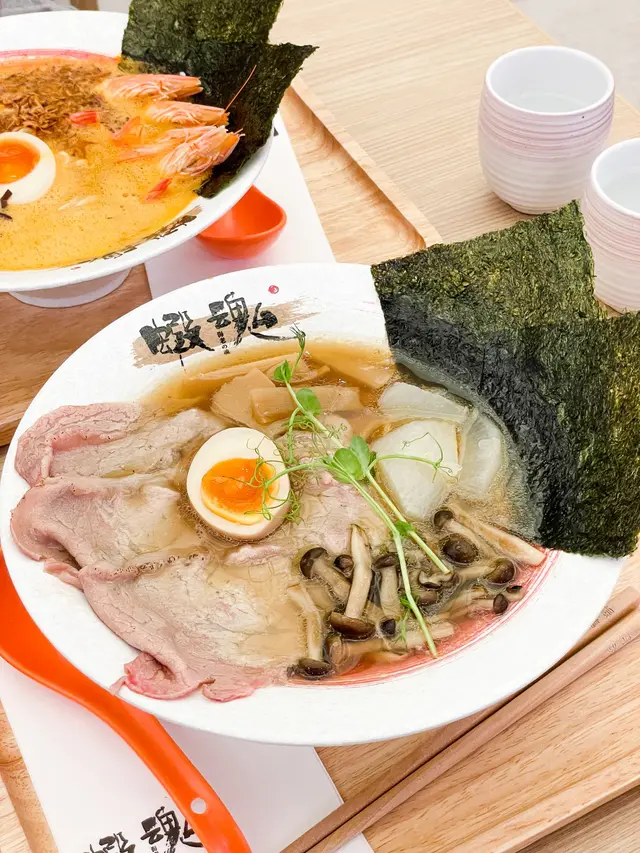 澳洲頂級肉眼醬油 牛骨清湯拉麵